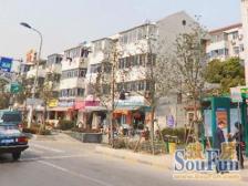 18号线康桥地铁站50米 得房率高 总价低 生活配套成熟