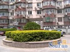 主卧朝南,交通便利,居家装修,诚意出售