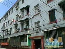 13年重建房,质量好。南北通户型正气边套房。