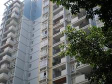 步行街 朵力名都三房90万