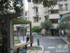 西湖胖湖滨银泰,天长本部,精装全送可改两房户型正气,诚售