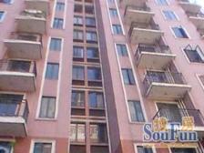 紧邻华山绿地公园,小高层复式南北通,大横厅设计,随时看房