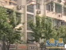 此房122平大两房,全明户型,业主诚意出售,提前约