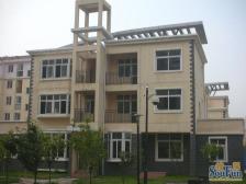 荣昌格林晴天 南北通透,采光好 装修好,环镜优美 视野好,诚心出售