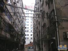 文教路231号中医学院宿舍 南北通透,采光好 装修好,环镜优美 近地铁 视野好,诚心出售