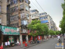 4号线地铁,近公园,中间楼层,业主诚售