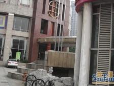 金桥大厦 3室1厅 北