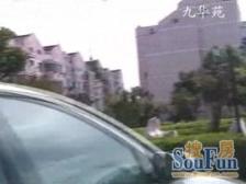 新挂牌地铁口中间楼层3房+宝龙边上+价格能谈