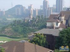 汽博旁精装四房视野好安静明亮透