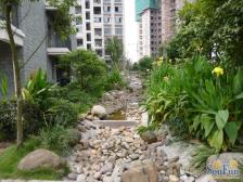 万达旁边 带30平米露台 清水大两房 nice