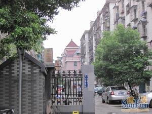 上城区闸弄口地铁口南,运闸弄口新苑3室一梯两户,赠送院子