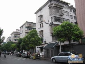 电梯房,无浪费空间,采光好日照足,业主诚心卖