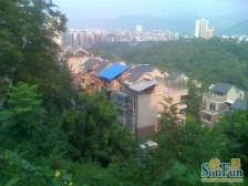 房子位置好,出行方便,房子是端户视野好!