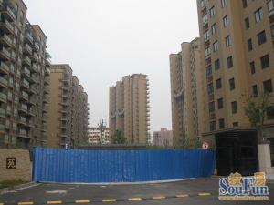 一梯2户.全明户型,中间楼层视眼开阔,近地铁