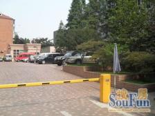 西南向3房,精装修,拎包入住,停车方便,品质高