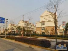 房子视野好,电梯房近地铁,改善型