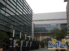 大学路+精装修+一梯两户+电梯+人车分流花园洋房小区