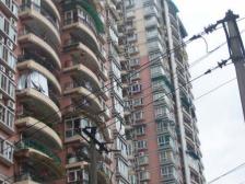 三峡广场 宏信大厦二房105万