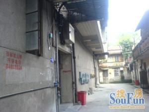 景辉苑低层单位正南向过5省税物业装修保养好