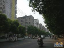 二七北路单位宿舍 总价低 配套齐全 房东诚心出售