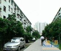 精装修,即买即收租,四平路地铁口,层高3.3米