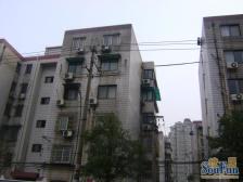单价低,大三房边套全明,满五,位置安静,采光好