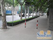 地铁口,满五年,出门就是静安寺,交通便利