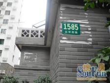 满五年,户型方正,店总力荐,朝南视野无遮挡,地段好