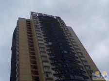 面积67平,户型方正,装修好,2梯6户,总高20层。