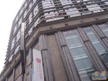 自由康都位于三峡广场旁边,出行方便