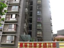 急售环线旁精装一室价格可谈视野开阔