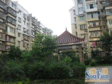 精装电梯大三房生活便利交通方便