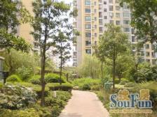 新上精装修4房,少有户型,2梯2户,位置安静,近7号线