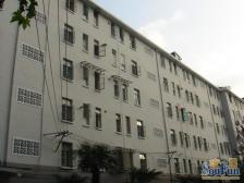 得房率高,主卧朝南,交通便利,繁华地段,精装修