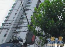 品质小区,繁华地段,居家装修,诚意出售