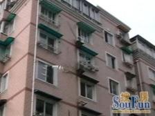 得房率高,交通便利,近商圈,房型正气