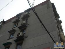 威宁路地铁口 低总价两房 电梯已加装 满五无税 价格可谈