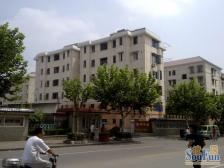 新上中楼层,位置安静精装修,南北通透,2号线地铁口