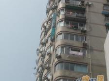 东外滩一线滨江电梯高区陆家嘴四件套景观