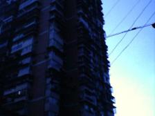 三陵大厦 楼层适中 带50平米露台 近网红磁器口公园