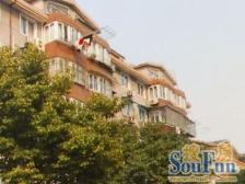 2000年竣工三房二厅二卫,通风采光好小区环境闹中取静