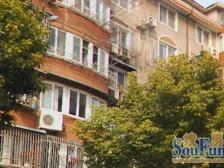 房东很诚心出售,人也很好,地段也不错