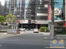 南京西路商圈,近静安体育z心,低总价三房,诚意出售