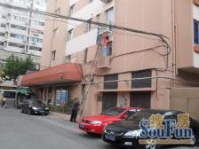 近地铁,2梯9户 电梯房 中间楼层,新上房源