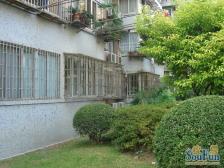 闹中取静 户型正气 采光充足 一梯两户近地铁