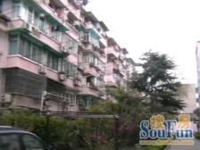 港机新村 2室1厅 南 北