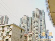 地铁步行可达,停车方便,高层视野采光佳,看房方便