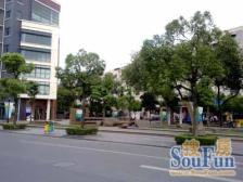 大学路复式不现√通燃气一梯两户带车位诚售