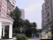 一楼带花园,小区环境优美,01年品质小区