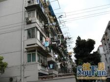 中间楼层,户型方正,全明采光无遮挡